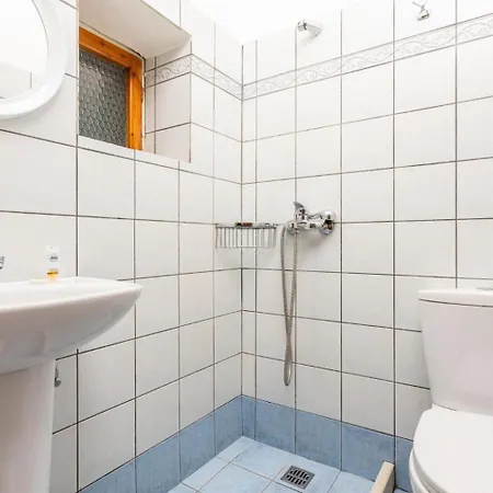 Apartment Dolphin Studio Tranakatika
